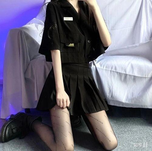 女生穿裙子白丝袜图片,白丝袜美女裙装写真