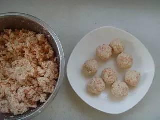 锅丸子做法爆料视频