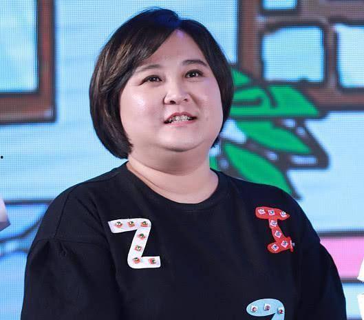 贾玲内部爆料图片视频下载,独家图片视频揭秘幕后故事