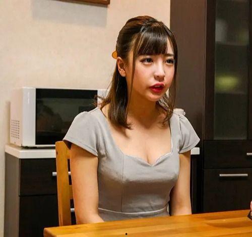 佐佐波绫婚后在线播放